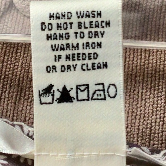 🎉Host Pick🎉 Studio M Embroidered Daisy - Picture 5 of 6